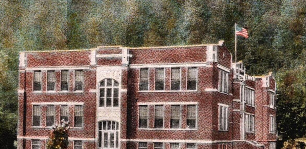 The  News.  August 22, 1924